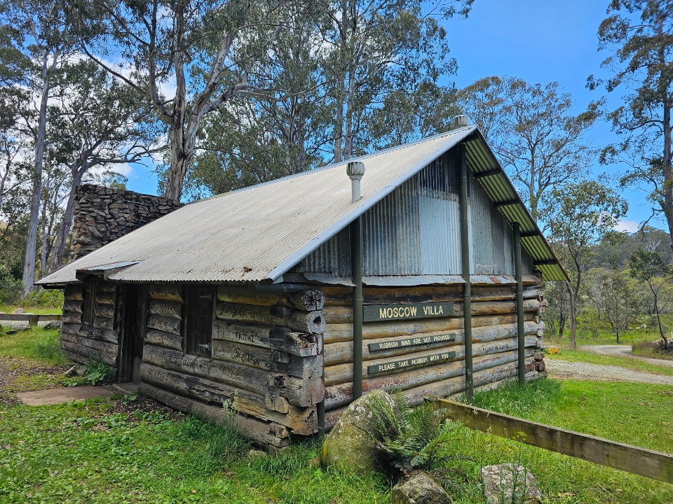 Moscow Villa Hut_Gippsland High Country